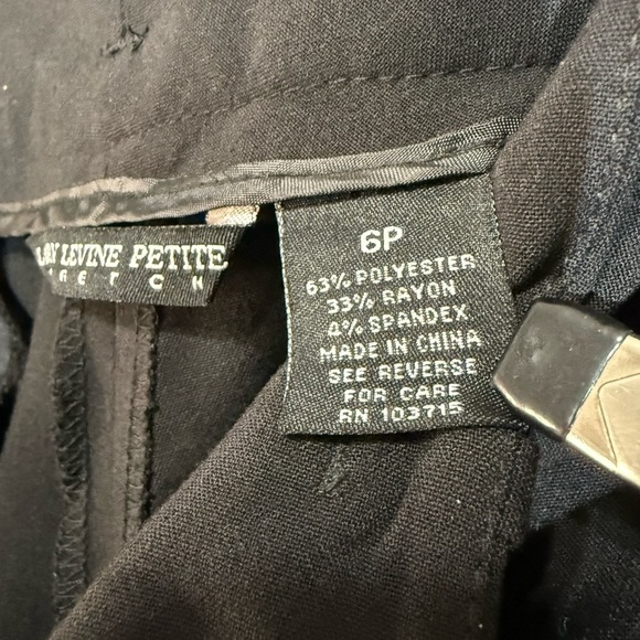 Larry Levine Stretch Petite Dress Slacks Black with Cuff Pant Legs Size 6P - Picture 9 of 10